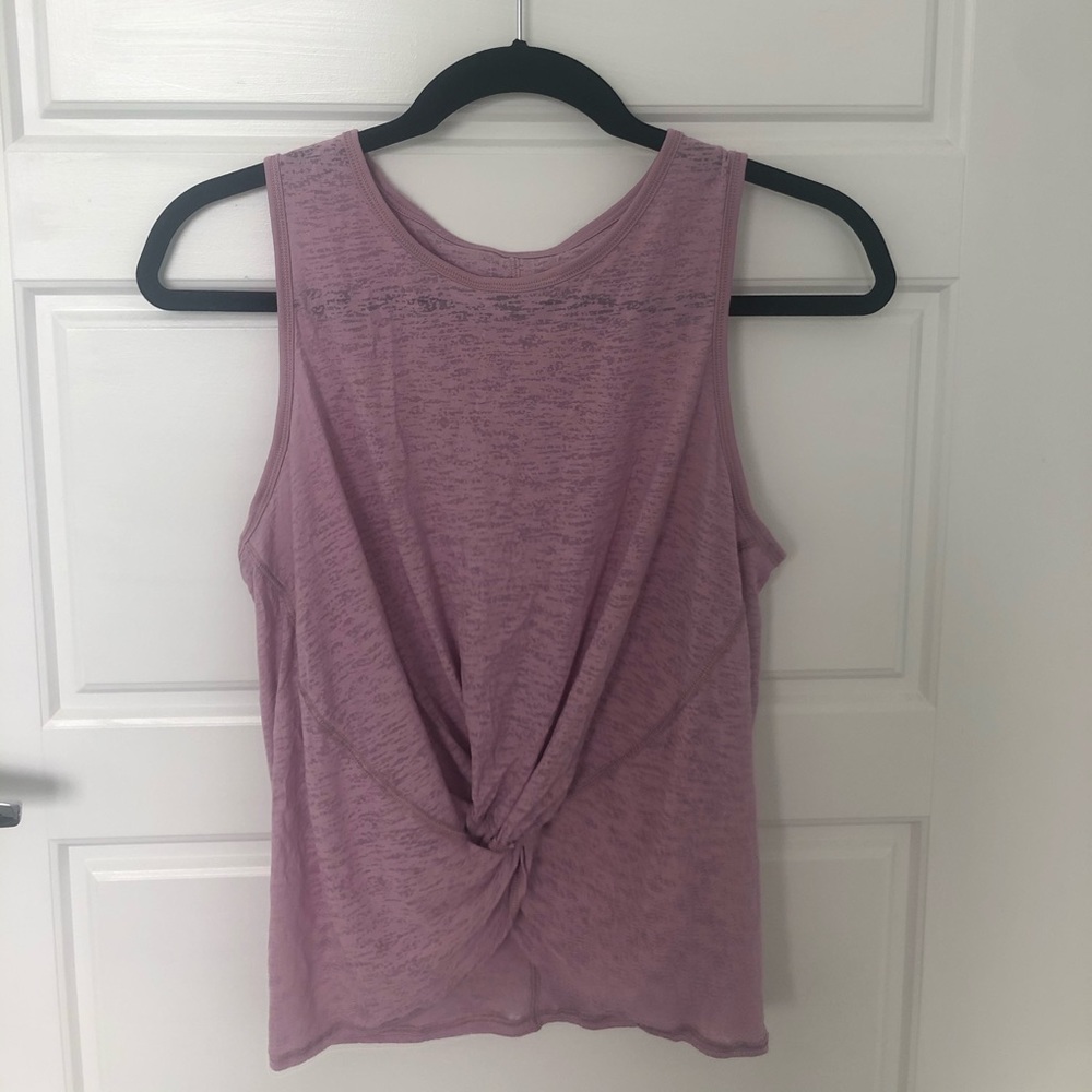 Lululemon tank top